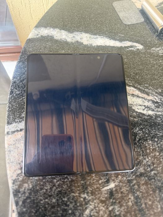 Samsung galaxy fold 5