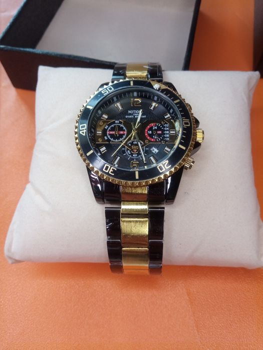 Мъжки часовник кварцов