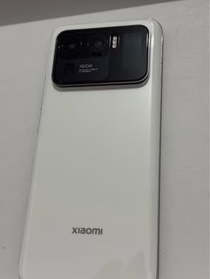 Xiaomi Mi 11 Ultra 8GB 256GB ホワイト Xiaomi Mi 11 Ultra 8GB/256GB Ceramic White: full
