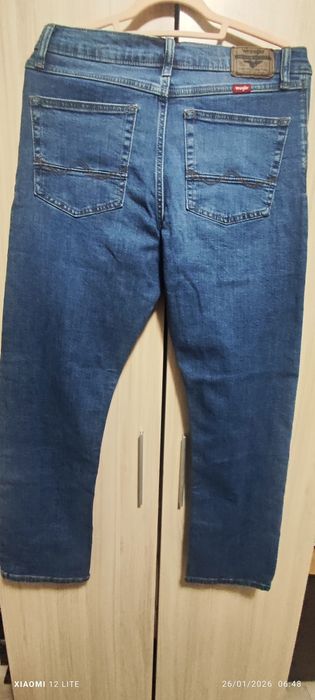 Мъжки дънки WRANGLER