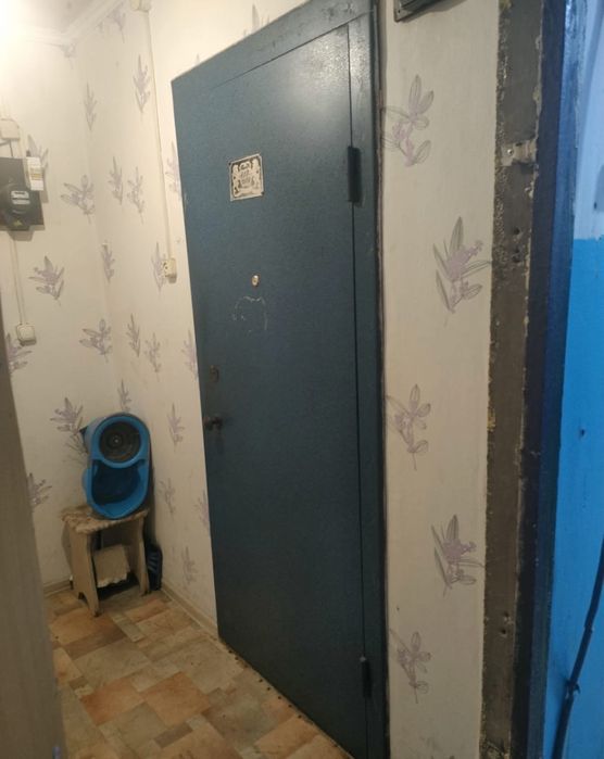 Продам комнату в гостинке 6500