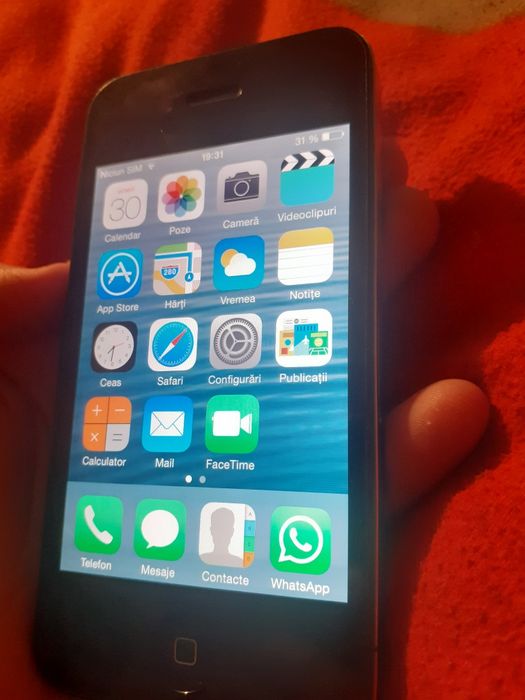 Iphone 4 complet funcțional doar ca nu merge icloud-ul bateria este bună încărcător nu am la el,pentru mai multe detalii în privat