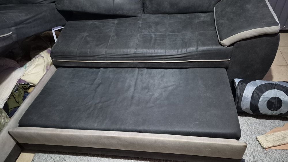 Холова гарнитура с функция сън и място за багаж