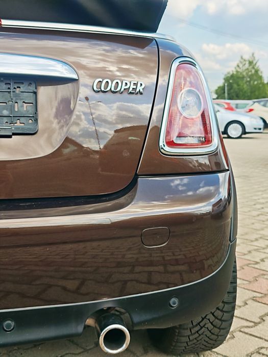 MINI Cooper Cabrio R57 | 1.6 Benzină | 122 CP | Chili Pack | Piele | Xenon | Încălzire Scaune | Motor 90.000 km |