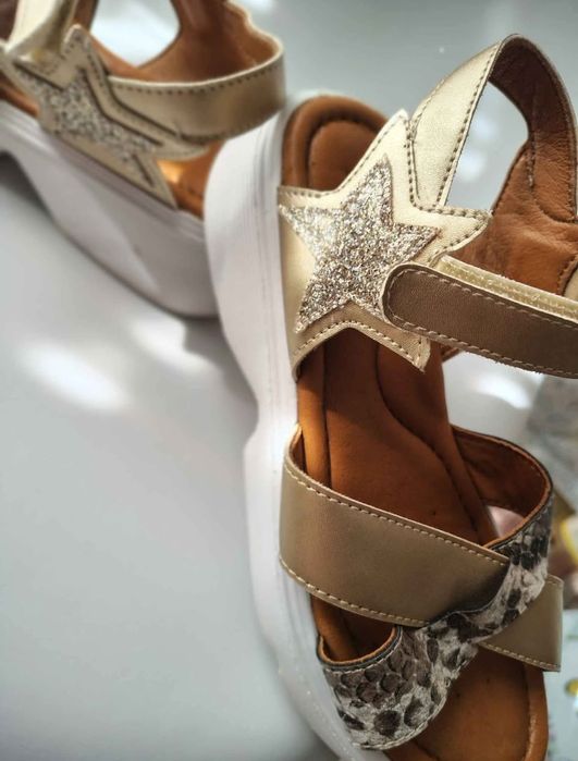 Детски сандали от естествена кожа