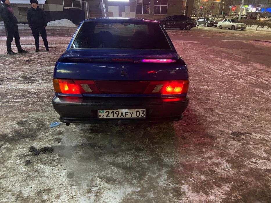 Машина ваз 2115 в хорошем состоянии