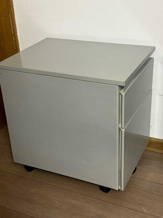 dulap mobil cu roti Steelcase tip rollbox birou balcon garaj depozitare diverse metal metalic integral 2 sertare 1 sertar biblioraft alta destinatie