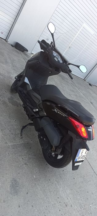 Yamaha X-MAX 250i