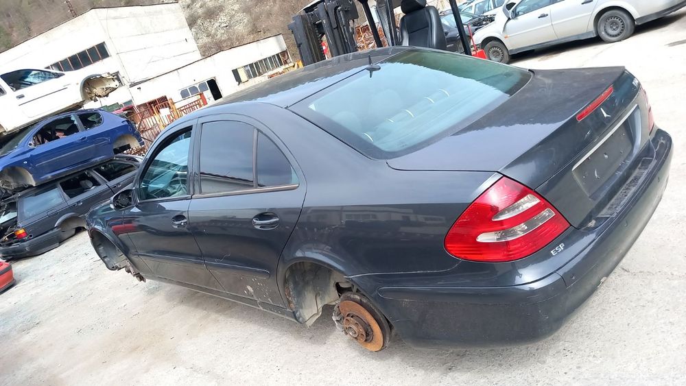 Мерцедес е220 цди на части