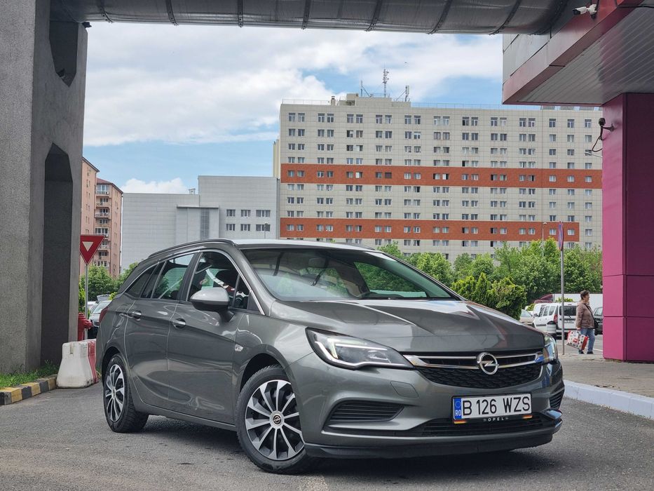 OPEL Astra 2019 — imagine 4
