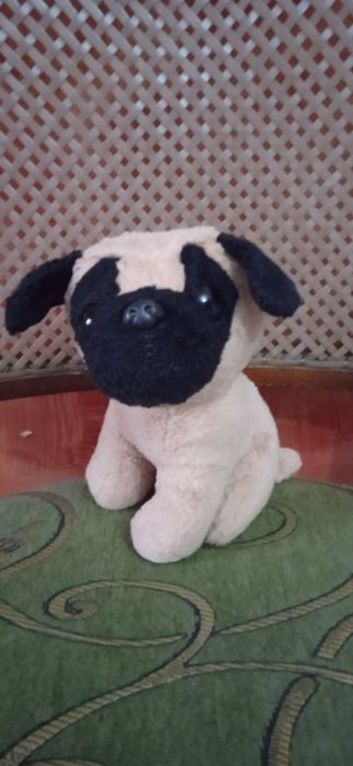 Мягкие игрушки корова, лимур, мопс.