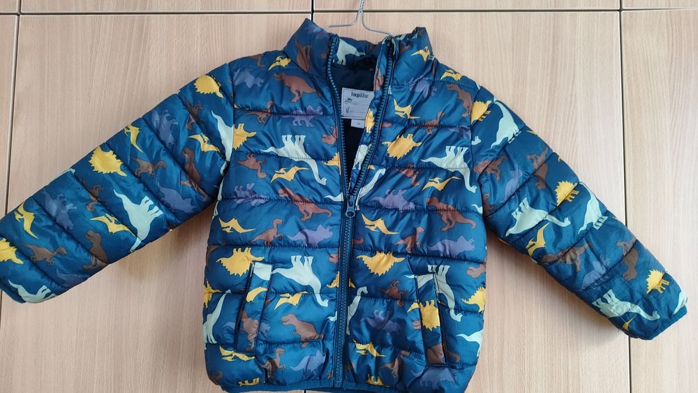 Детски дрехи якета, гащеризон