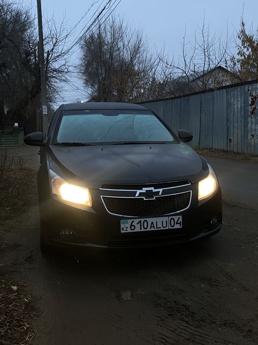 Продам Chevrolet Cruze