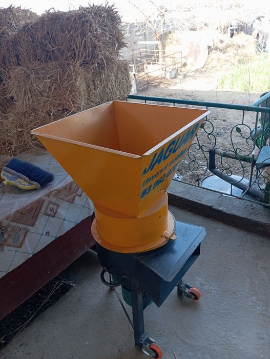 Беда, самон, тариқ прес сотилади.
Беда прес 35 000 сум
Сомон