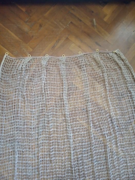 Продавам пердета