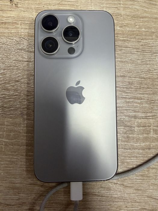 Apple Iphone 15 pro