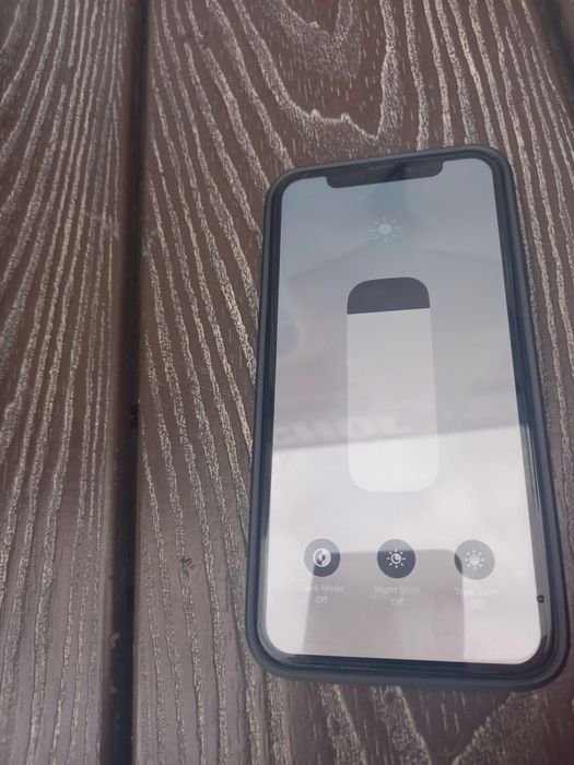 Iphone XS 64 GB Iddia udar sastayana