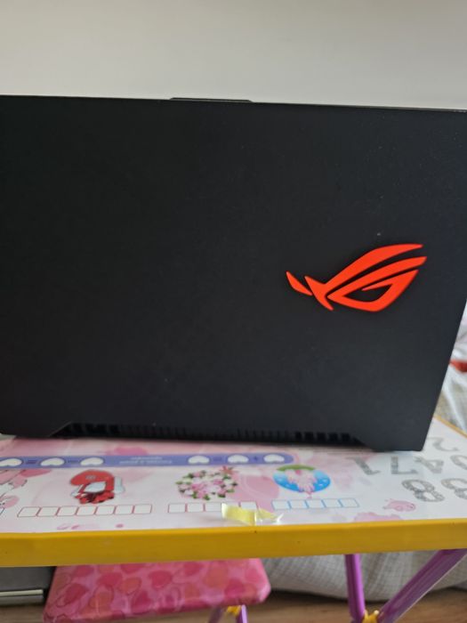 Мощный игровой Ноутбук Asus Rog Strix