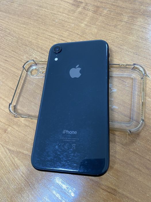 Продаю iphone xr 64G