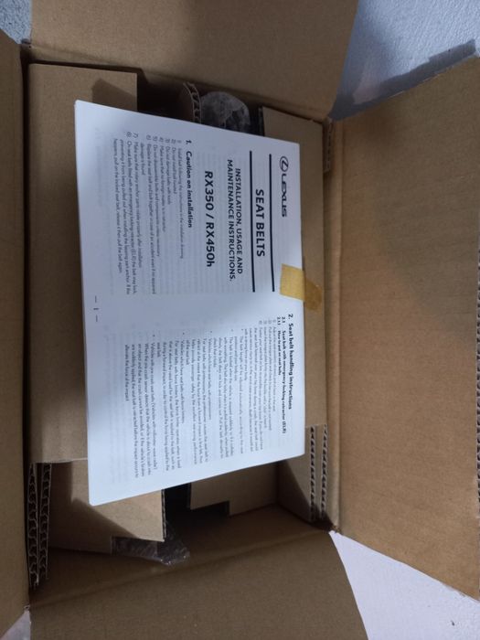 Преден ляв колан  Лексус RX 2009-2015