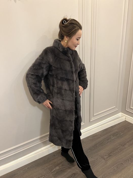 Продам норковую шубу