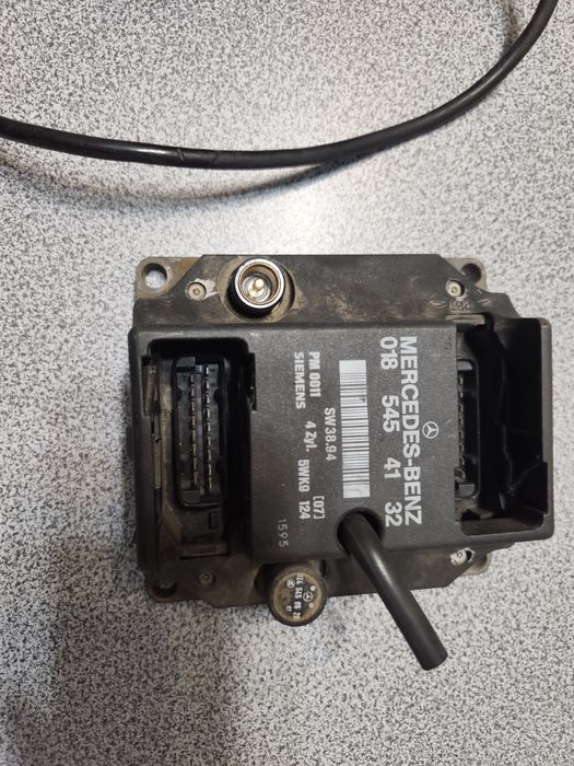 Дросел и комутатор Мерцед m111,w124,w202ес