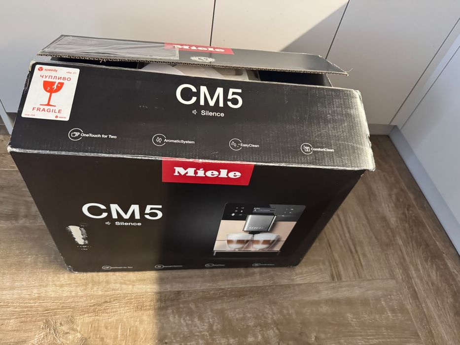 Кафе автомат MIELE CM 5