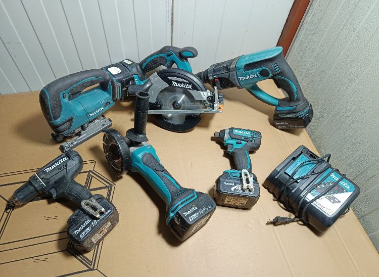 Vand set makita