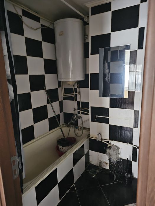 Vand garsoniera str. Al. Sahia, bl.15e, parter