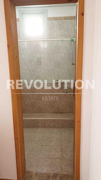 Дава се под наем Двустаен апартамент в Варна, Левски - 65 кв.м за 200 € - Снимка #5