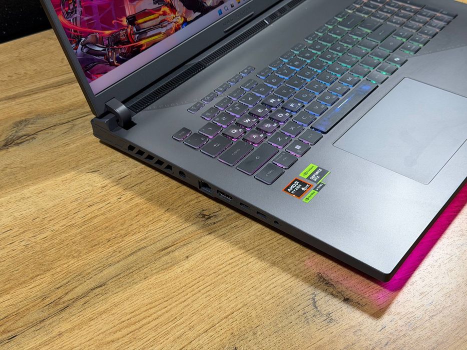 Asus rogStrix G18_amd9-9955HX_5070_32гб
