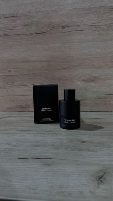 Parfum unisex Tom Ford Ombré Leather Eau de Parfum