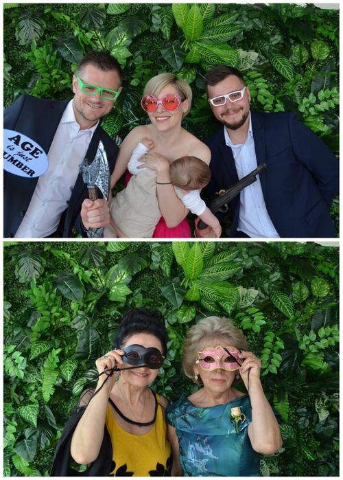 Cabina foto  >Nunti/Botezuri/Majorate./fum greu /baloane spuma cu fum