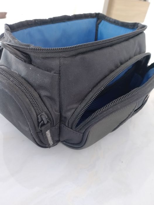 Gentuta aparate scule cu buzunare