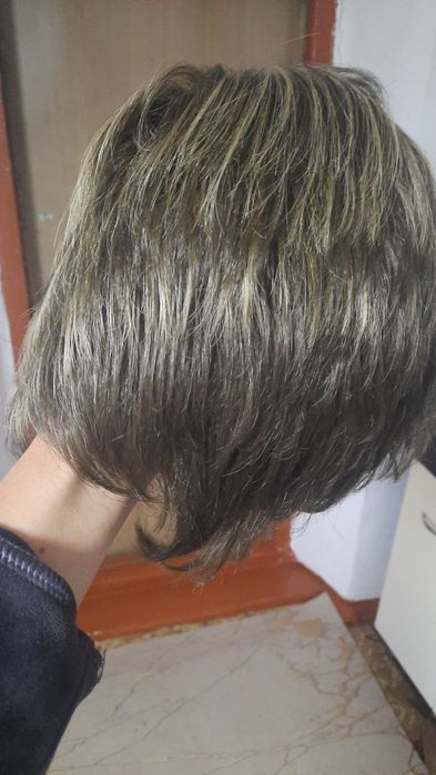 Продам сапоги,парик, пылесос