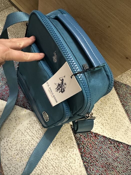 Мъжка чанта с дълга дръжка