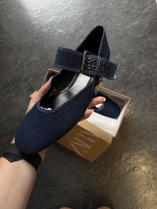 Балетки из денима Zara