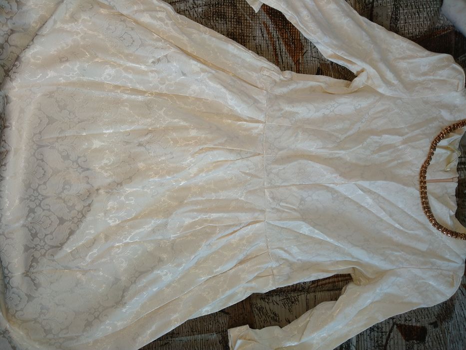 Платья для девушки