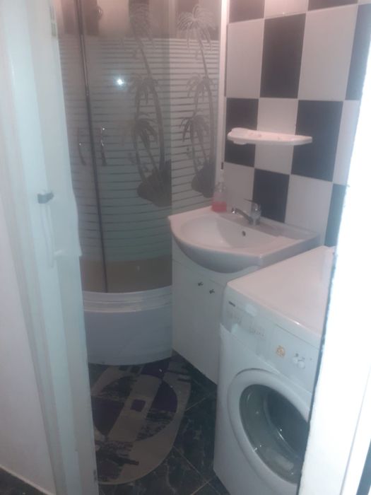 Garsoniera de inchiriat