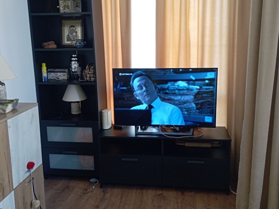ПродавамТв секция IKEA, без забележки 60€