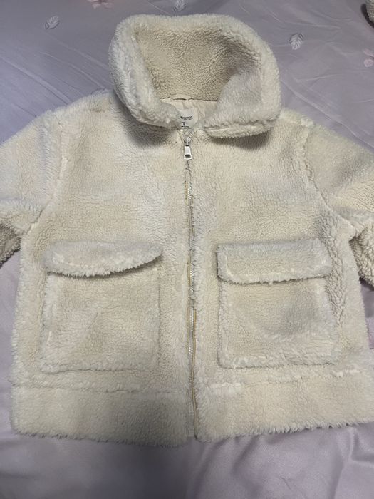 Jacheta de blana