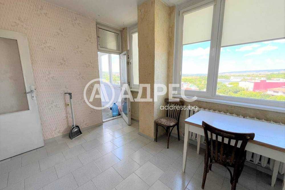 Дава се под наем Тристаен апартамент в Разград, Бели Лом - 85 кв.м за 204 € - Снимка #3