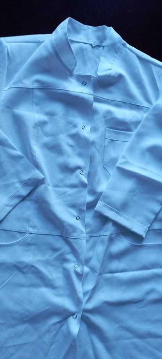 продам халаты медицинские