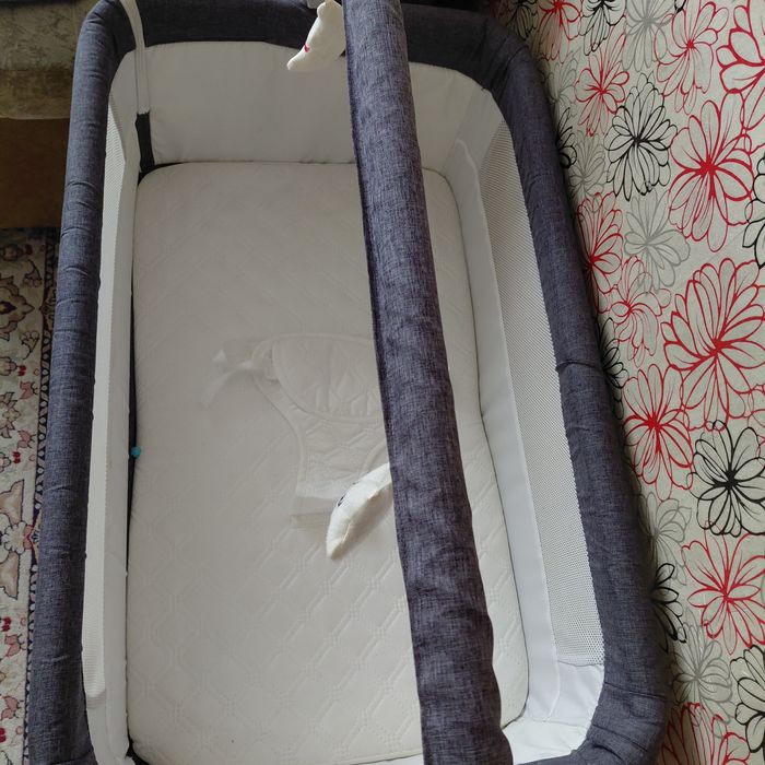 Продам кроватку пишите