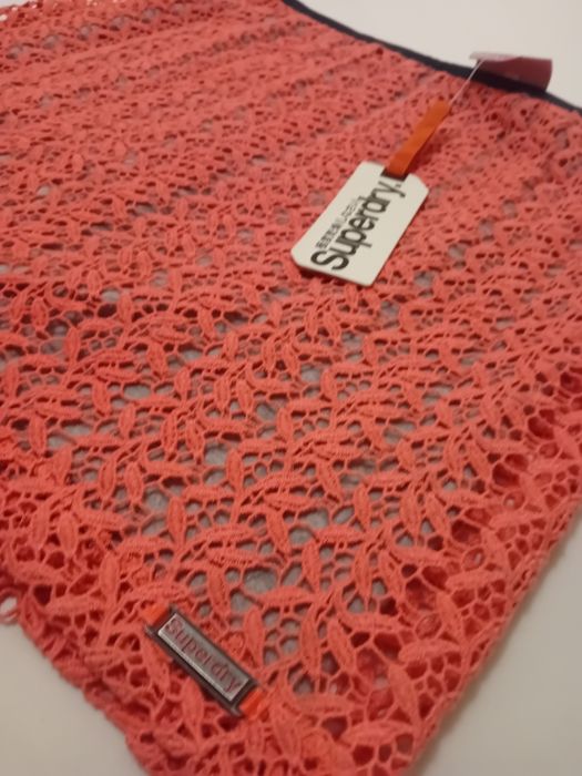 Нова пола Superdry