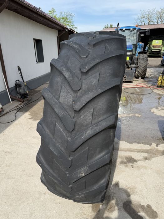 Vand cauciucuri Michelin 20.8R38