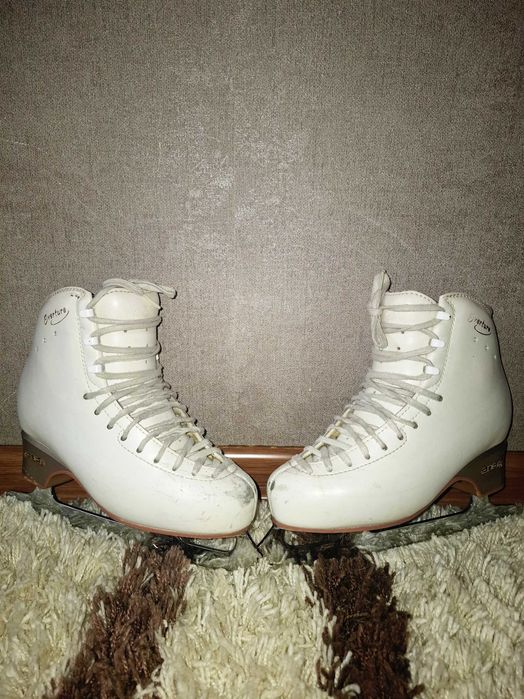 Продам коньки "Эдея Авентура"