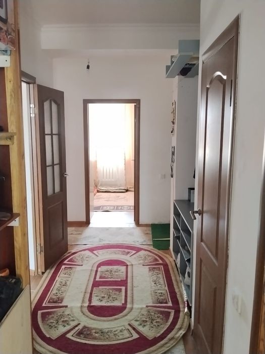 Продам квартиру 3 комнатную