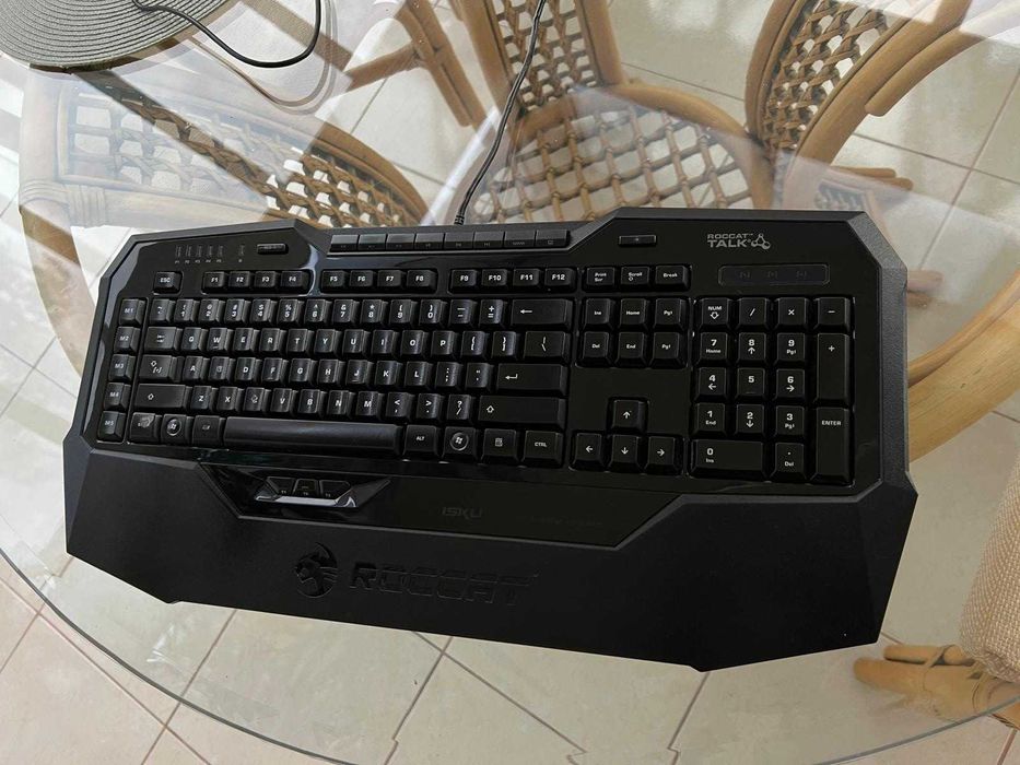 Tastatura PC ergonomica / gaming – Microsoft, Logitech, Roccat