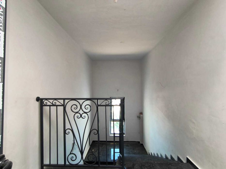 Продава се Тристаен апартамент в Пловдив, Кючук Париж - 111 кв.м за 712 €/кв.м - Снимка #4